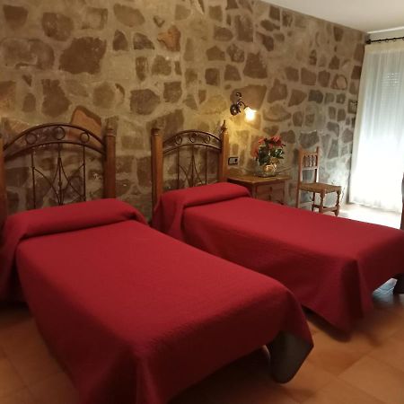 Hotel Villa De Berzocana Екстер'єр фото